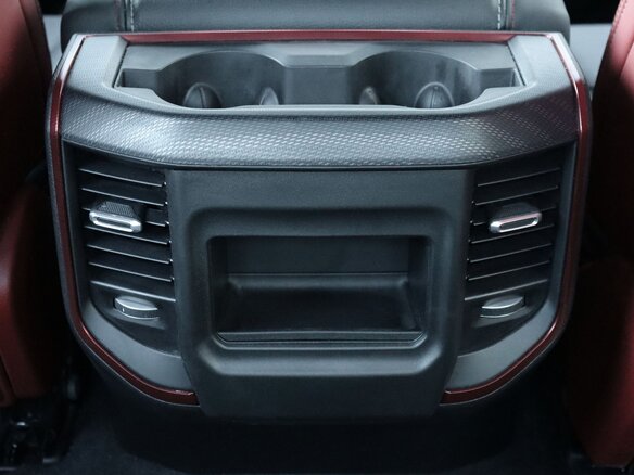 2026 Ram 1500 Crew Cab V Рестайлинг, зелёный - вид 38