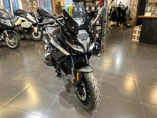 2025 BMW R 1300 RS, чёрный, 2390000 рублей, вид 2