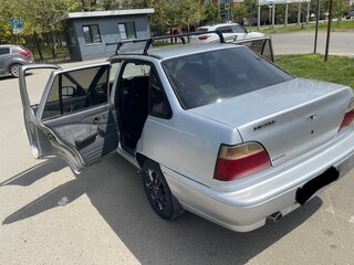 2001 Daewoo Nexia I, серебристый, 180000 рублей, вид 4