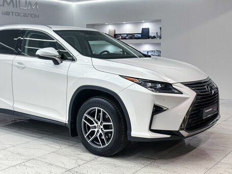 2017 Lexus RX 200t IV, белый, 3500000 рублей, вид 3