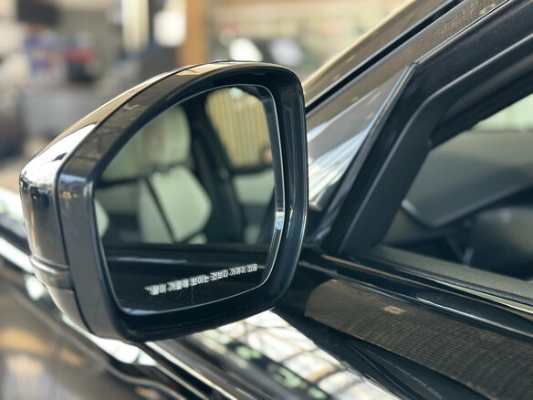 2023 Land Rover Range Rover Velar I, чёрный, 6985000 рублей - вид 10