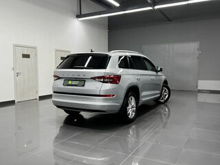 2019 Skoda Kodiaq I, серый, 3010000 рублей, вид 2