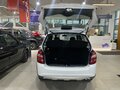 2026 Lada (ВАЗ) Granta Cross I Рестайлинг, белый, 1196000 рублей - вид 1