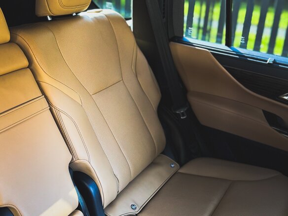 2022 Lexus LX 600 IV, чёрный, 16500000 рублей - вид 27