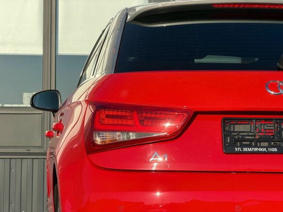 2013 Audi A1 I (8X), красный, 920000 рублей - вид 10