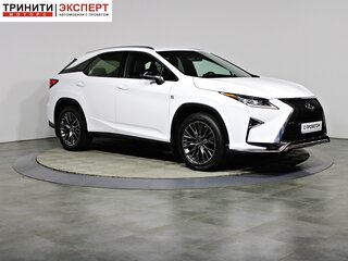 2018 Lexus RX 300 IV, белый, 4580000 рублей, вид 3