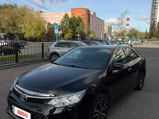 2017 Toyota Camry VII (XV50) Рестайлинг 2, чёрный, 2150000 рублей, вид 2