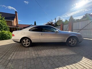 1999 Mercedes-Benz CLK-Класс 230 I (W208), серебристый, 350000 рублей, вид 3