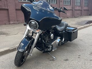 2012 Harley-Davidson Street Glide, чёрный, 800000 рублей, вид 2