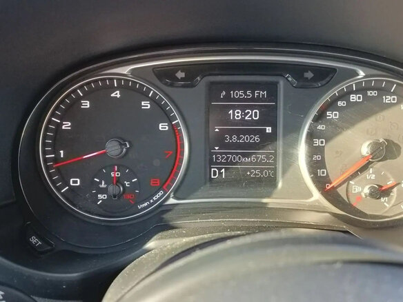 2013 Audi A1 I (8X), белый - вид 8