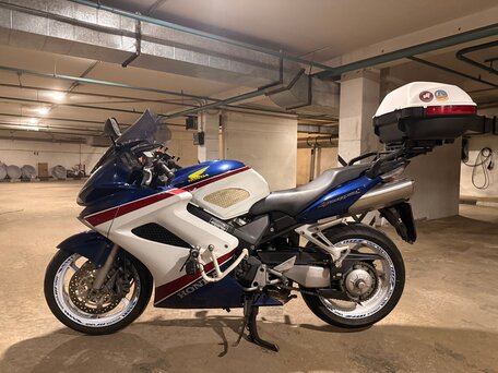 2006 Honda VFR 800, синий, 480000 рублей, вид 2