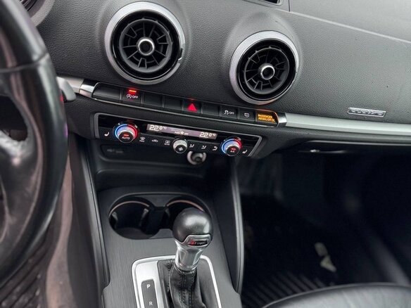 2018 Audi A3 III (8V) Рестайлинг, белый, 2560000 рублей - вид 8