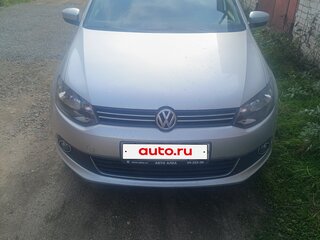 2010 Volkswagen Polo V, серебристый, 710000 рублей, вид 2