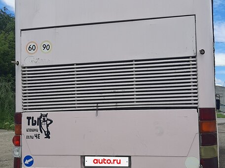 1983 Neoplan Cityliner, розовый, 800000 рублей, вид 3