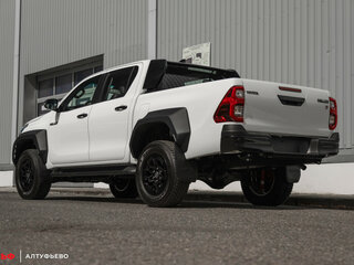2025 Toyota Hilux VIII Рестайлинг 2, белый, 8100000 рублей, вид 5