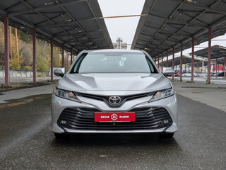 2020 Toyota Camry VIII (XV70), серый, 2999000 рублей, вид 3
