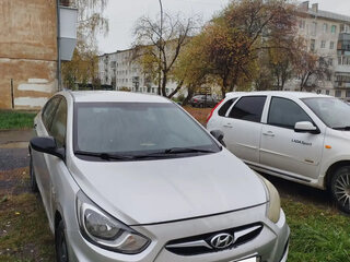 2014 Hyundai Solaris I, серый, 600000 рублей, вид 2