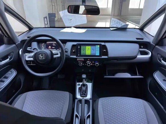 2023 Honda Fit IV Рестайлинг, пурпурный, 790666 рублей - вид 15