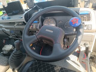 1995 Isuzu Elf (N-series), белый, 1400000 рублей, вид 2