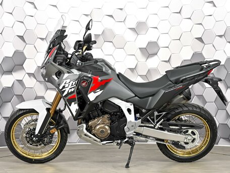 2026 Honda CRF 1100L Africa Twin, серый, 2299000 рублей, вид 4