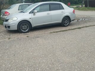 2007 Nissan Tiida I, серебристый, 620000 рублей, вид 2