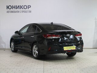 2019 Hyundai Sonata VII (LF) Рестайлинг, чёрный, 1749000 рублей, вид 4