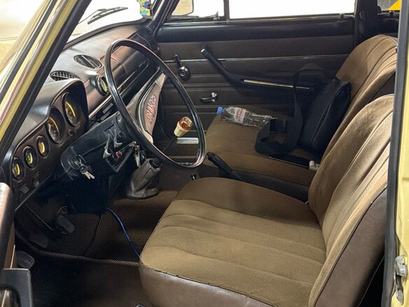 1987 Lada (ВАЗ) 2106, жёлтый, 350000 рублей - вид 5