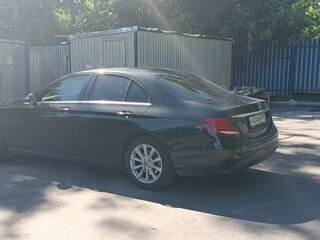 2018 Mercedes-Benz E-Класс 200 V (W213, S213, C238), чёрный, 1750000 рублей, вид 5