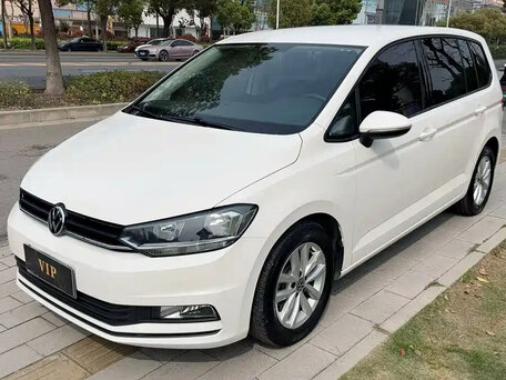 2022 Volkswagen Touran L II, белый, 1550000 рублей, вид 1