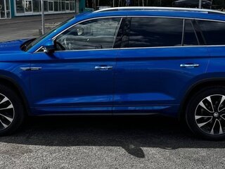2024 Skoda Kodiaq I Рестайлинг, синий, 4000000 рублей, вид 1