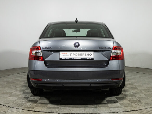 2019 Skoda Octavia III (A7) Рестайлинг, серый - вид 5