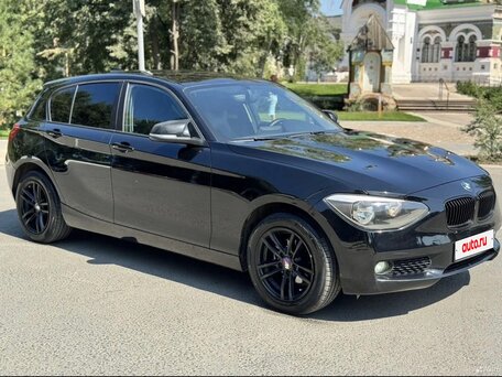 2013 BMW 1 серии 116i II (F20/F21), чёрный, 860000 рублей, вид 2