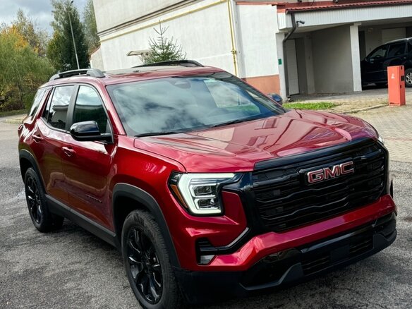 2025 GMC Terrain III, красный, 2390000 рублей