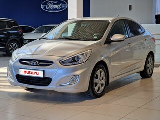 2014 Hyundai Solaris I, серебристый, 699000 рублей, вид 1