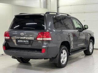 2010 Toyota Land Cruiser 200 Series, серый, 2699000 рублей, вид 4