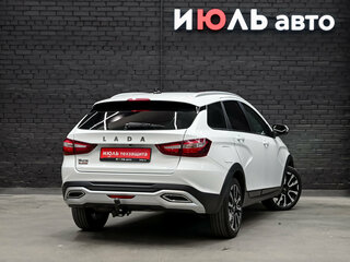 2024 Lada (ВАЗ) Vesta SW Cross I Рестайлинг (NG), белый, 1420000 рублей, вид 4