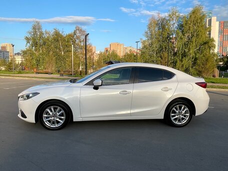 2014 Mazda 3 III (BM), белый, 1520000 рублей, вид 3