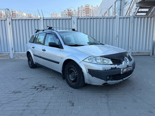 2007 Renault Megane II Рестайлинг, серебристый, 385000 рублей, вид 3