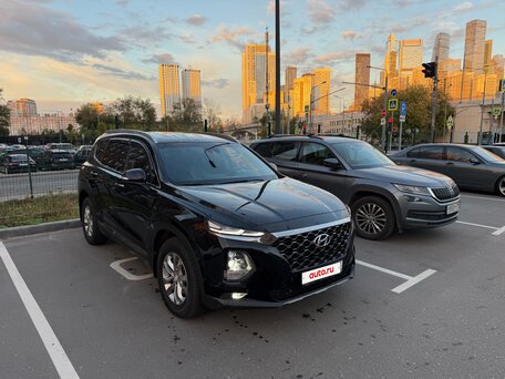 2019 Hyundai Santa Fe IV, чёрный, 2900000 рублей, вид 2