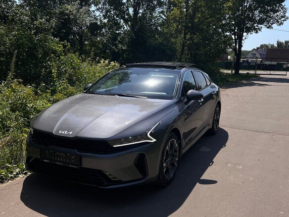 2023 Kia K5 III, серый, 2900000 рублей