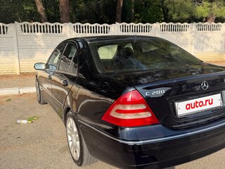 2001 Mercedes-Benz C-Класс 200 II (W203), чёрный, 300000 рублей, вид 2