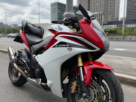 2013 Honda CBR 600F, красный, 575000 рублей, вид 2