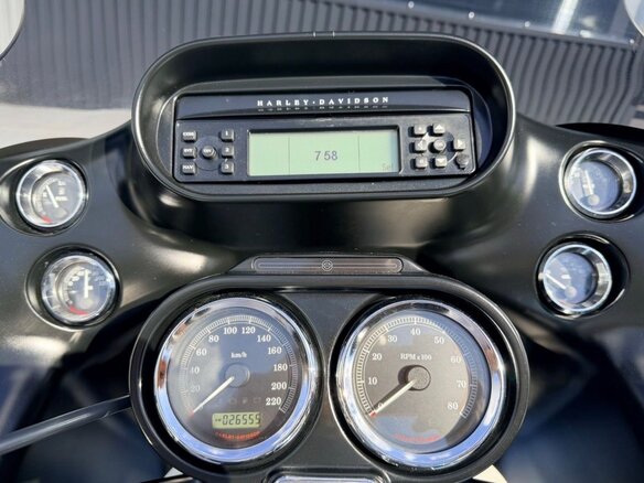 2010 Harley-Davidson Road Glide, голубой, 1350000 рублей - вид 3