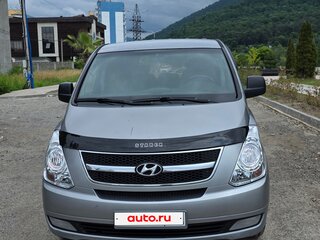 2011 Hyundai Grand Starex I, серый, 1680000 рублей, вид 1