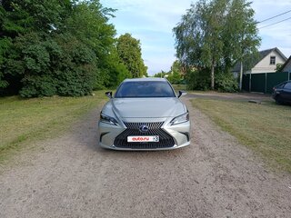 2018 Lexus ES 300h VII, серебристый, 3000000 рублей, вид 3