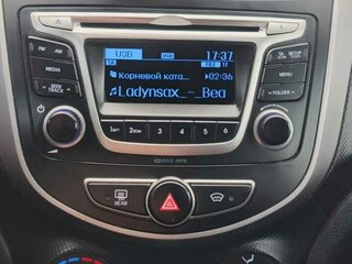 2014 Hyundai Solaris I Рестайлинг, оранжевый, 860000 рублей, вид 5