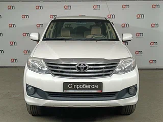 2011 Toyota Fortuner I Рестайлинг 2, белый, 1799000 рублей, вид 2