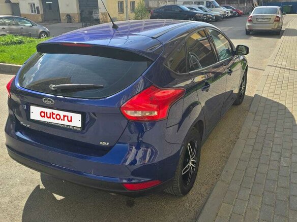 2016 Ford Focus III Рестайлинг, синий, 810000 рублей - вид 4
