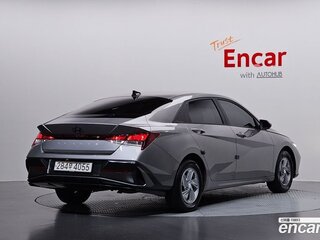 2024 Hyundai Avante VII Рестайлинг, серый, 1640000 рублей, вид 2
