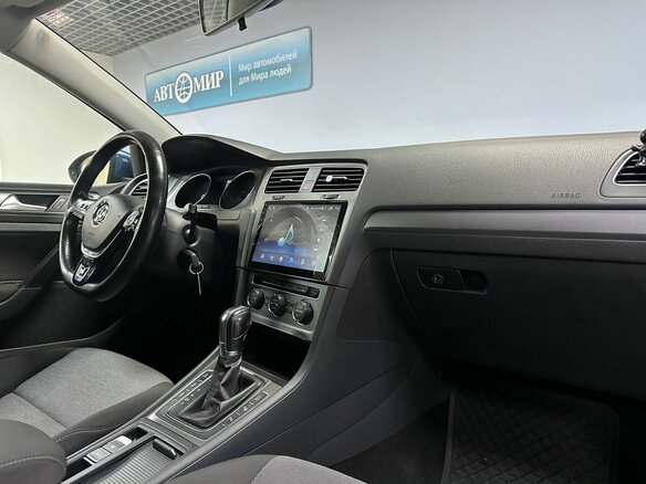 2013 Volkswagen Golf VII, голубой, 880000 рублей - вид 16